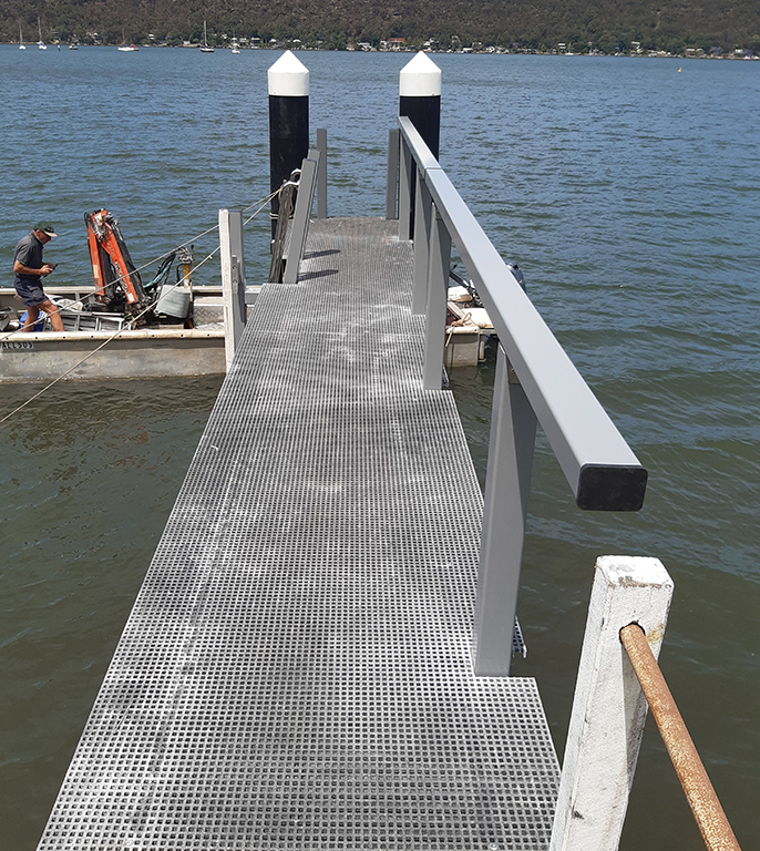 Jetty and pontoon services in Pittwater and the Brisbane Water areas.