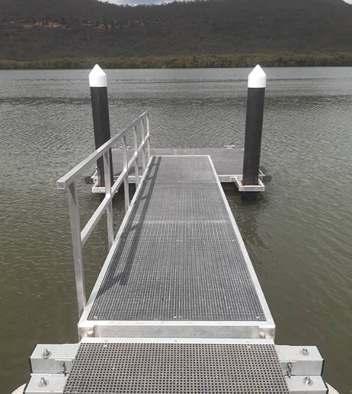 Marine construction services in Hawkesbury River, Brisbane Water and Pittwater.
